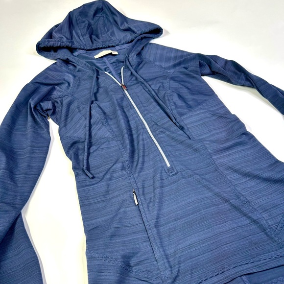 Athleta Lightweight Zip Up Blue Long Sleeve Hoodie - Picture 3 of 11
